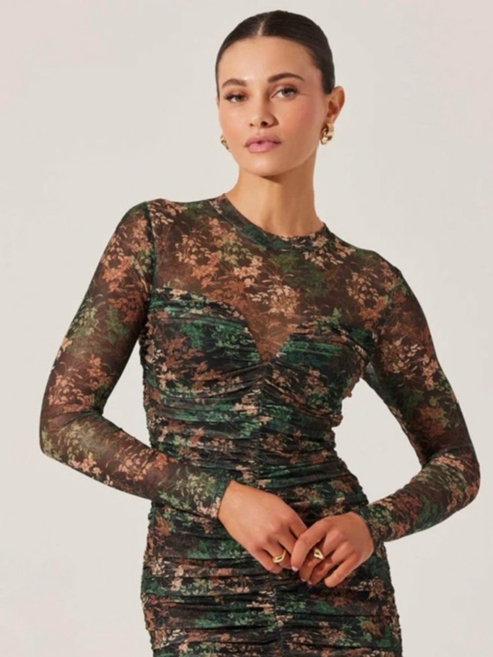 Astr Long Sleeve Ruched Midi Dress. - Picture 2 of 4